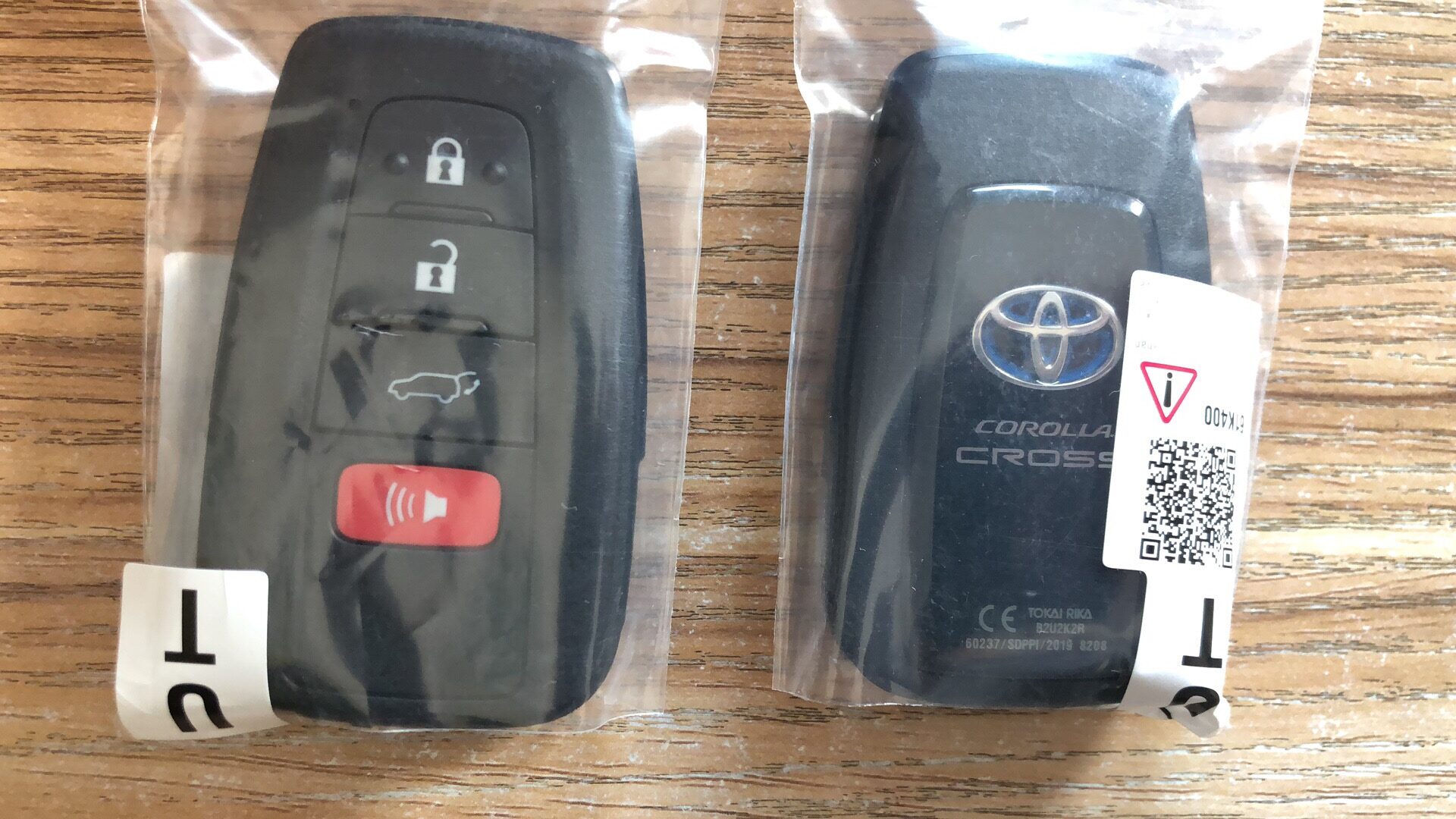 4A Chip TOYOTA Corolla CROSS Smart Key 4 Buttons 434.42mhz FCC ID B2U2K2R